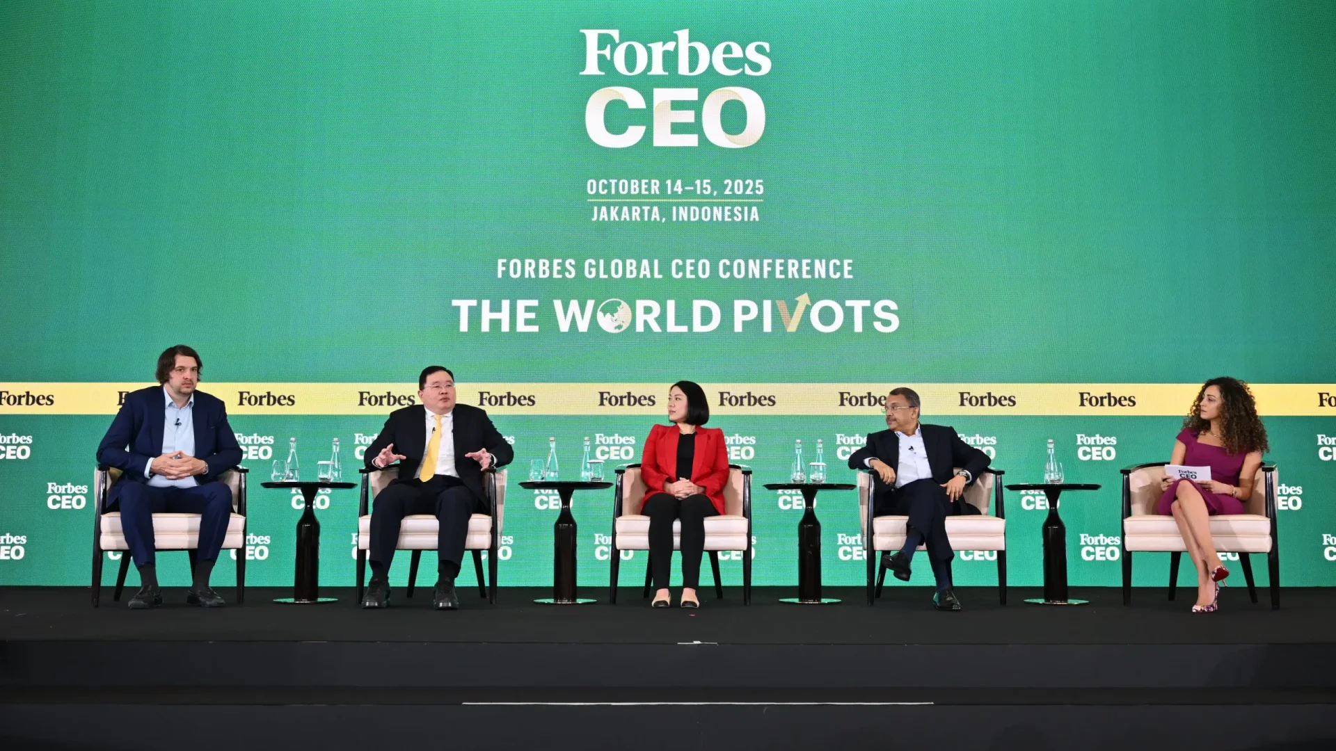 Foto 2_SCG berpartisipasi dalam ajang Forbes Global CEO Conference 2025_ THE WORLD PIVOTS,